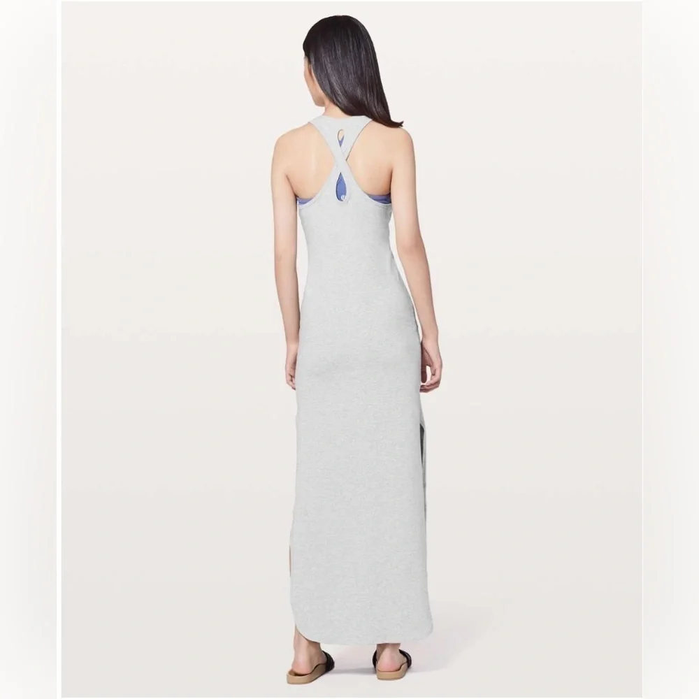 Lululemon Restore & Revitalize Dress in Heathered Core Light Gray Size 10